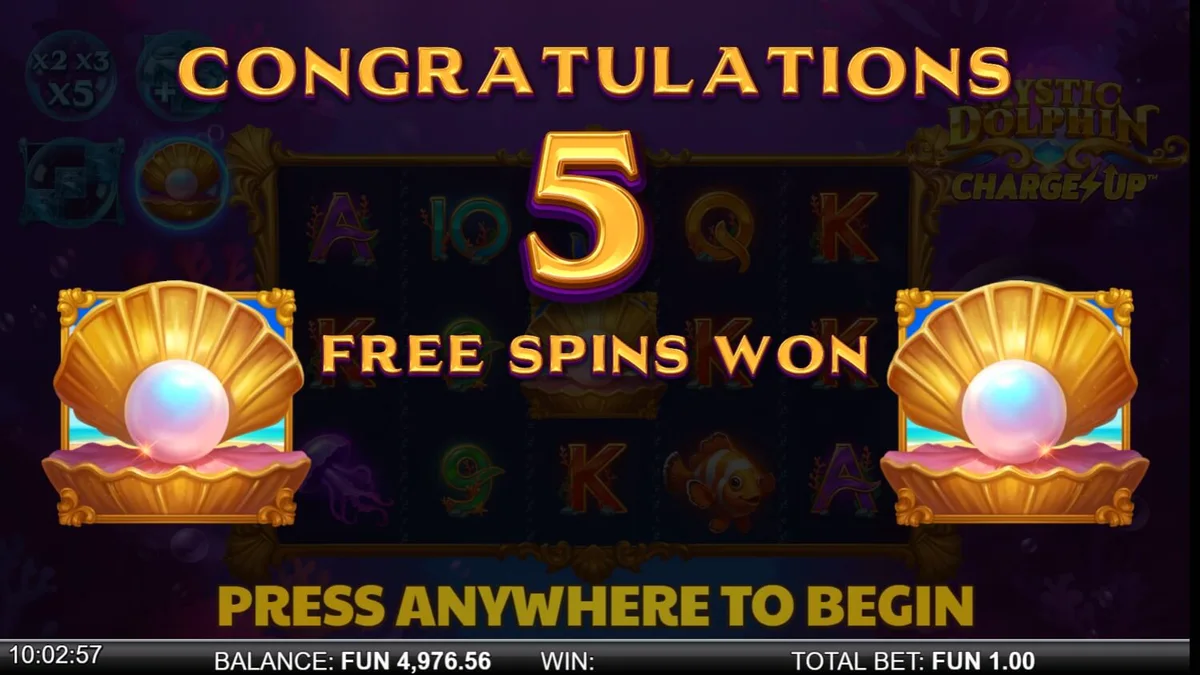 Interface do jogo de slot Mystic Dolphin Charge Up com elementos marinhos